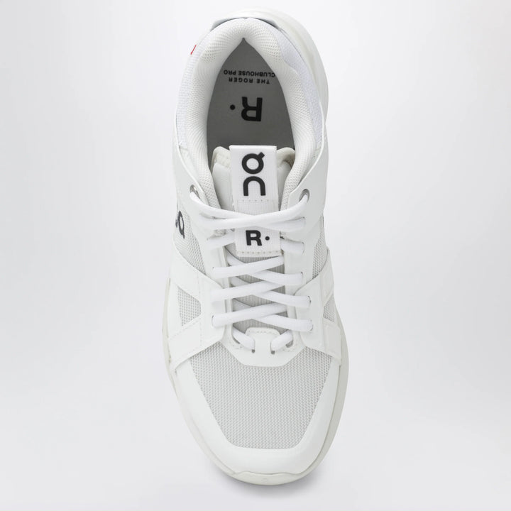 On - The Roger Clubhouse Pro tennis shoes in White | Ice