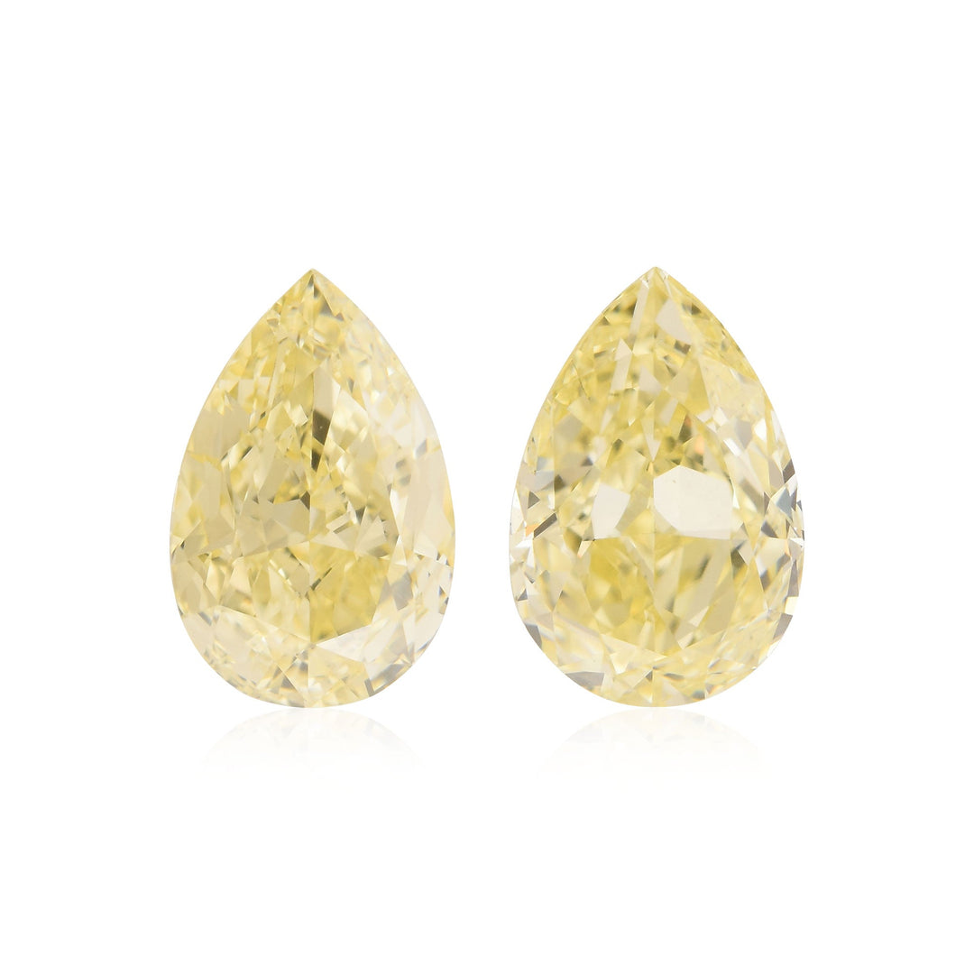 2.07 Carat Fancy Light Yellow Pear Diamonds VVS1