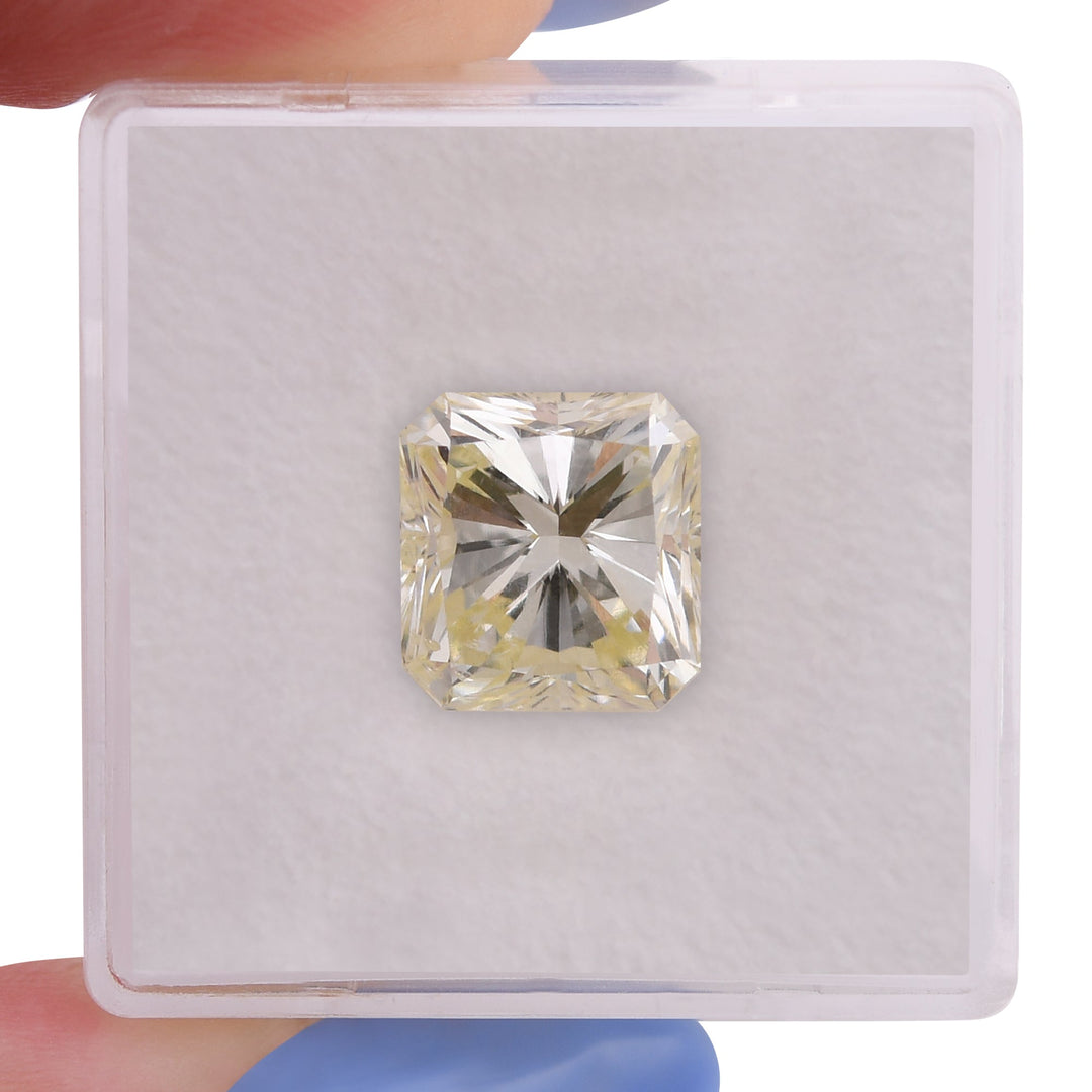 5.01 Carat U-V Radiant Diamond SI2 GIA