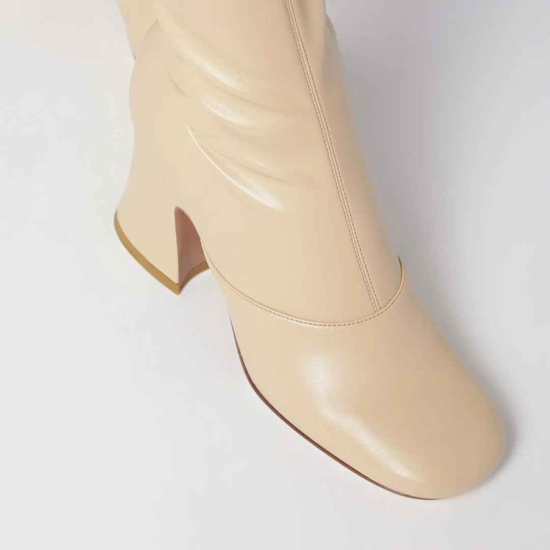 Chloé - Beige Janis heeled boots
