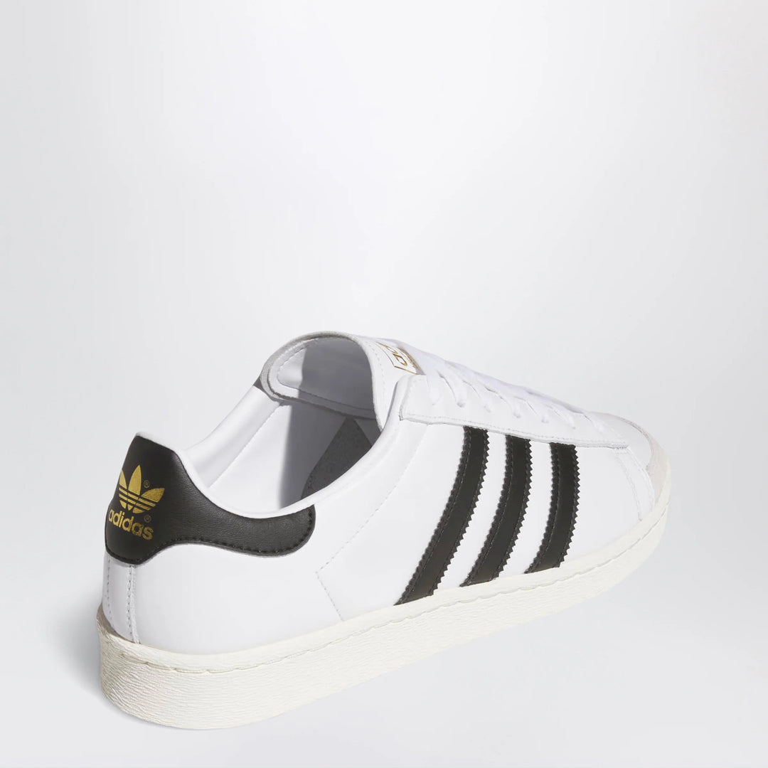 adidas Originals - Jabbar Lo sneakers in white and black