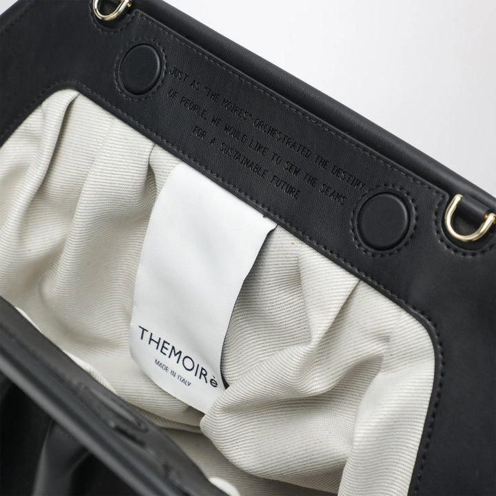 THEMOIRè - Large Tia clutch in black