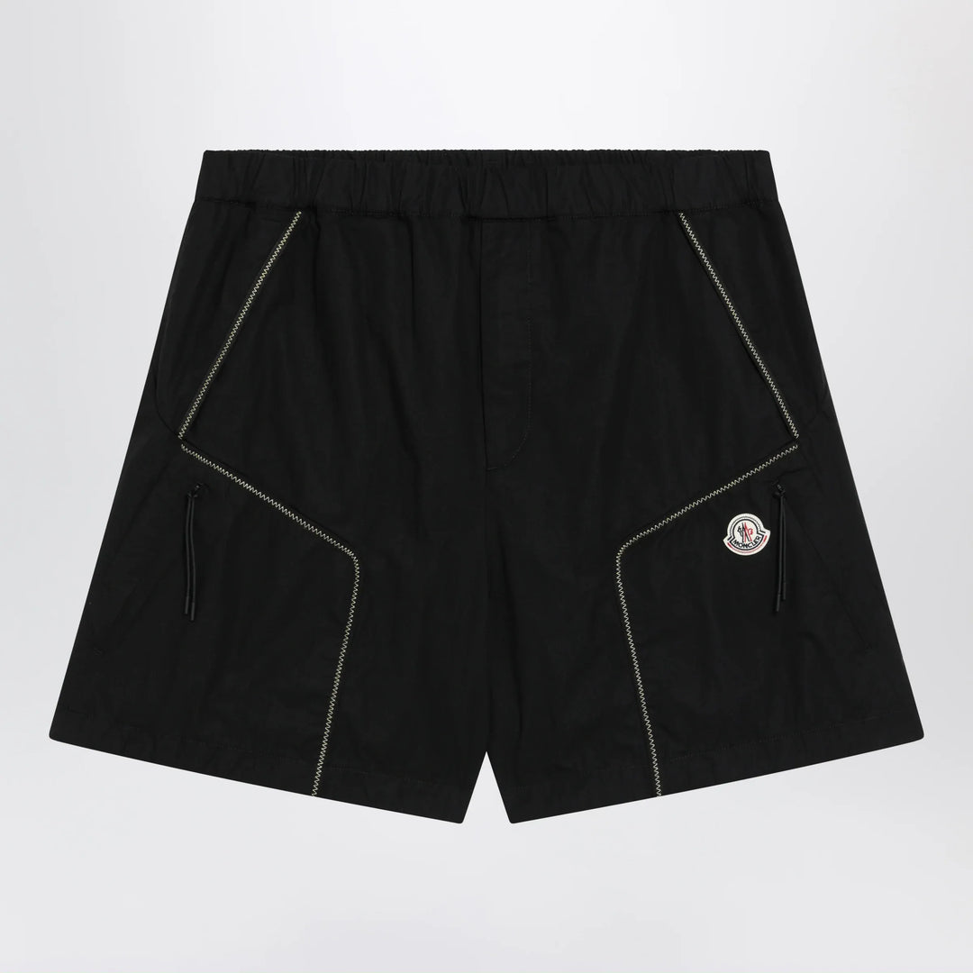 Moncler - Black cargo shorts in cotton gabardine Brand Apparel &amp; Accessories > Clothing > Shorts S