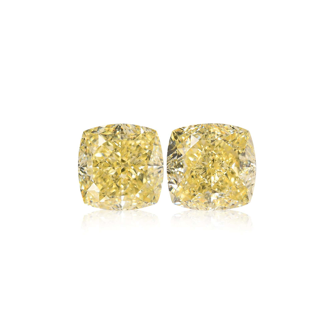 2.17 Carat Fancy Light Yellow Cushion Diamonds VVS1 Brand Color Diamond