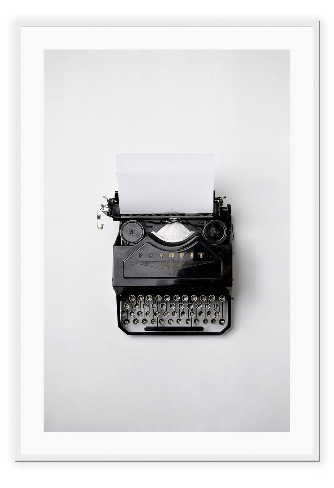 Canvas Print Small		50x70cm / White Vintage type Vintage Type Wall Art : Ready to hang framed artwork. Brand