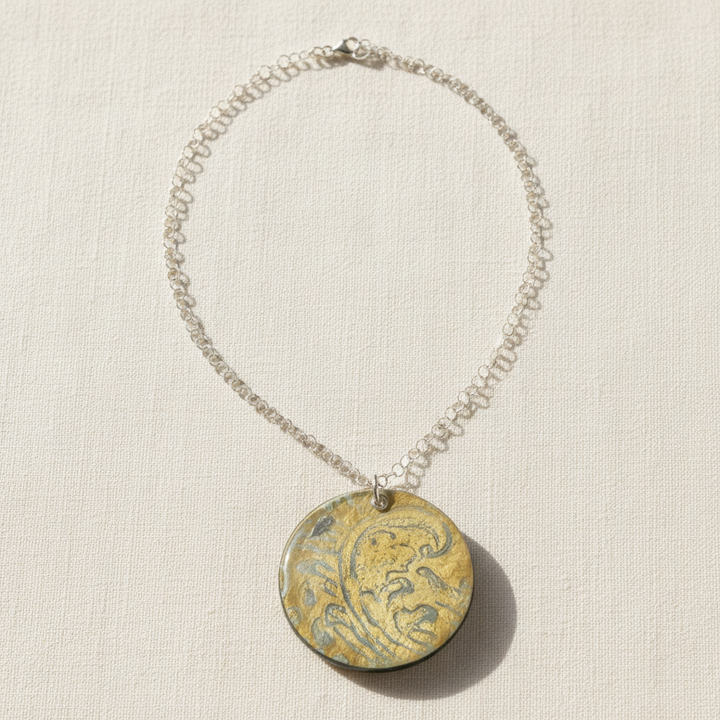 Damask Pendant on Linen