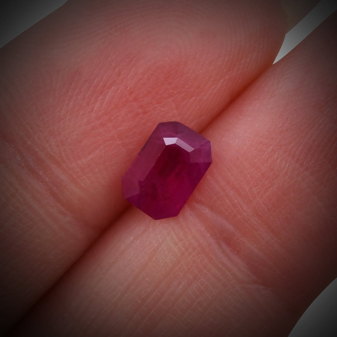 1.03 Carat Red BURMESE Emerald Ruby