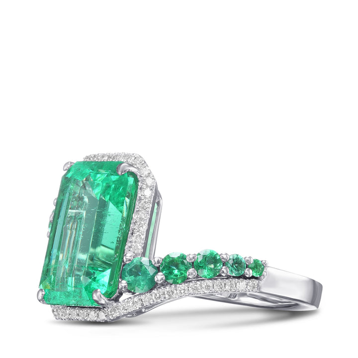 Leibish Couture Muzo Emerald and Diamond Ring